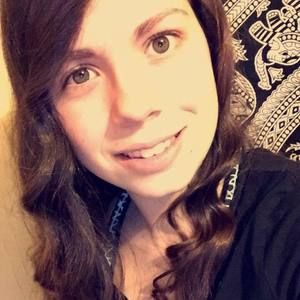 Meet your Posher, Charissa